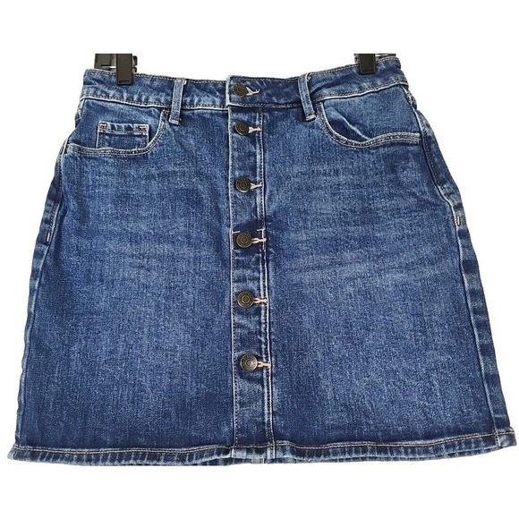 Old Navy ~Woman Size 2~ Blue Denim Jean High-Rise Button Down Mini Skirt. - Picture 3 of 9